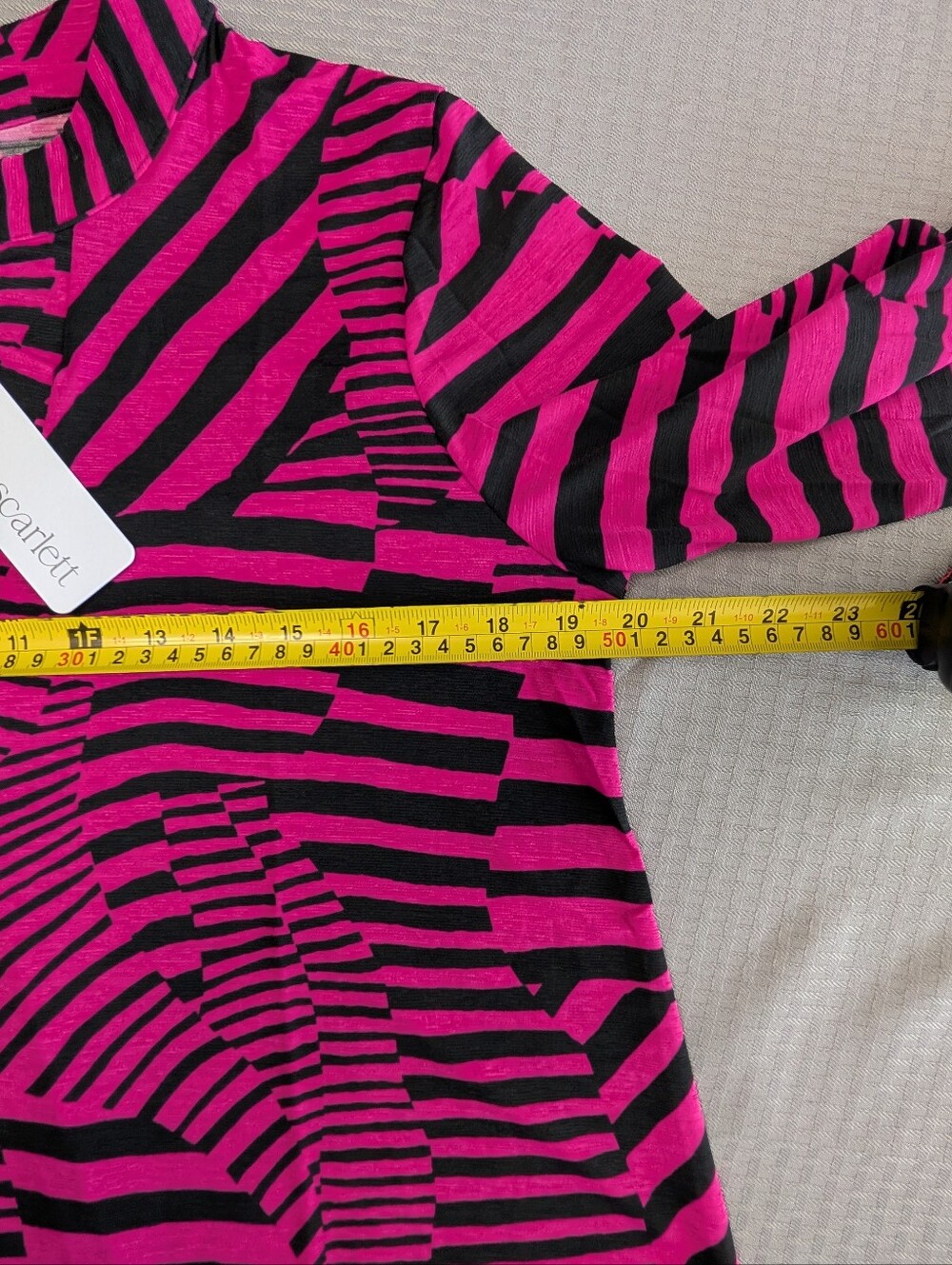 Dear Scarlett Women's Black & Magenta 3/4 Sleeve Lizzy Blouse Sz S,M,L New - Picture 7 of 14